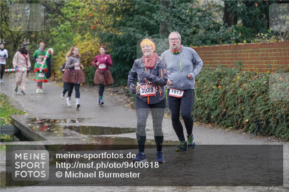 07.12.2025 - St. Pauli X-Mass-Run No. 15 Michael Burmester http://msf.ph/oto/9400618 07.12.2025 10:23:09 Laufen 3029, 1913 meine-sportfotos.de