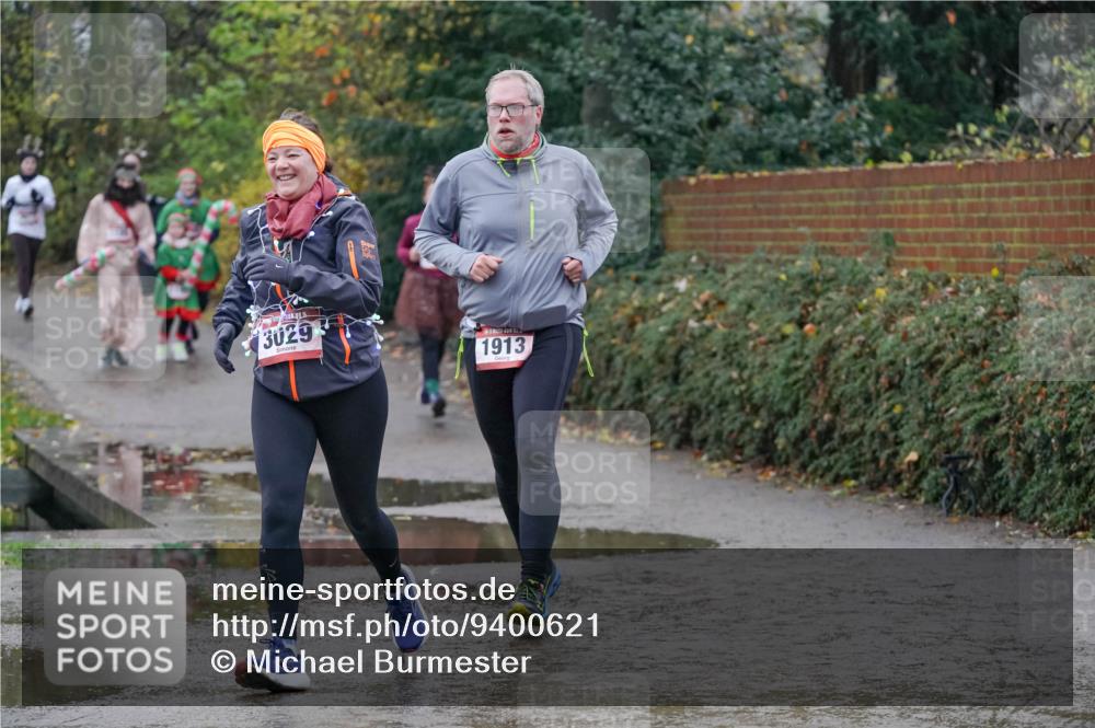 07.12.2025 - St. Pauli X-Mass-Run No. 15 Michael Burmester http://msf.ph/oto/9400621 07.12.2025 10:23:10 Laufen 15, 3029, 1913 meine-sportfotos.de