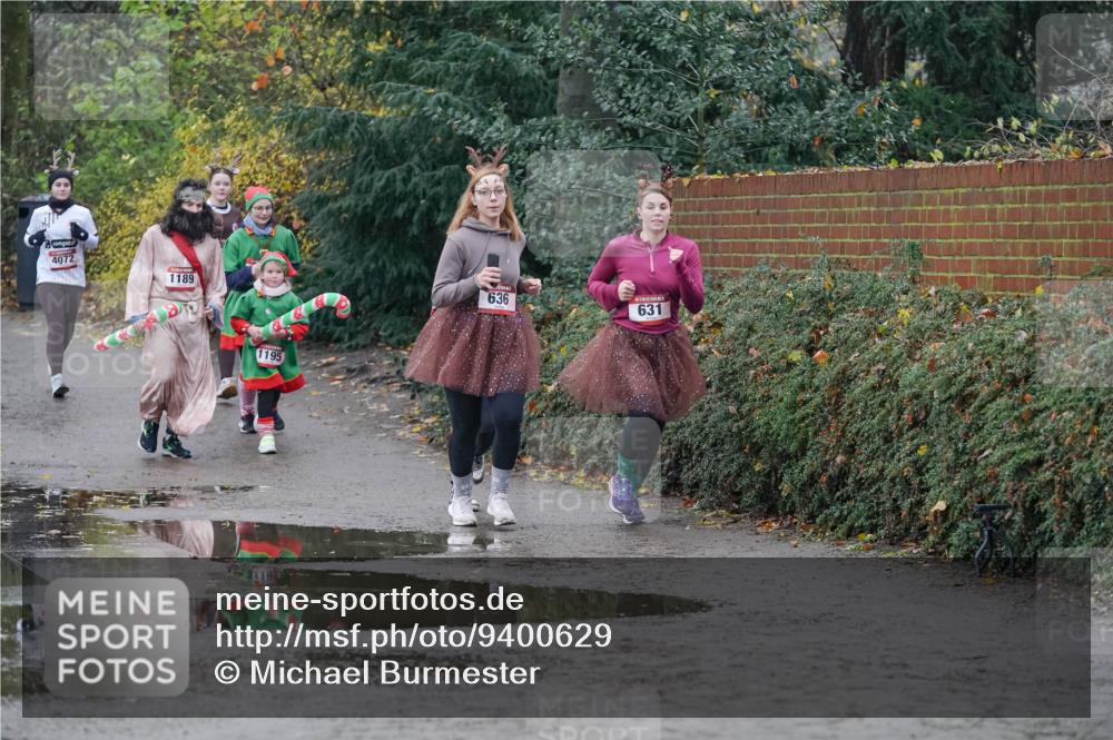 07.12.2025 - St. Pauli X-Mass-Run No. 15 Michael Burmester http://msf.ph/oto/9400629 07.12.2025 10:23:12 Laufen 4072, 1189, 1195, 636, 631 meine-sportfotos.de