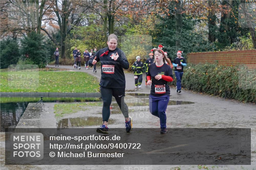 07.12.2025 - St. Pauli X-Mass-Run No. 15 Michael Burmester http://msf.ph/oto/9400722 07.12.2025 10:23:35 Laufen 4550, 4075 meine-sportfotos.de