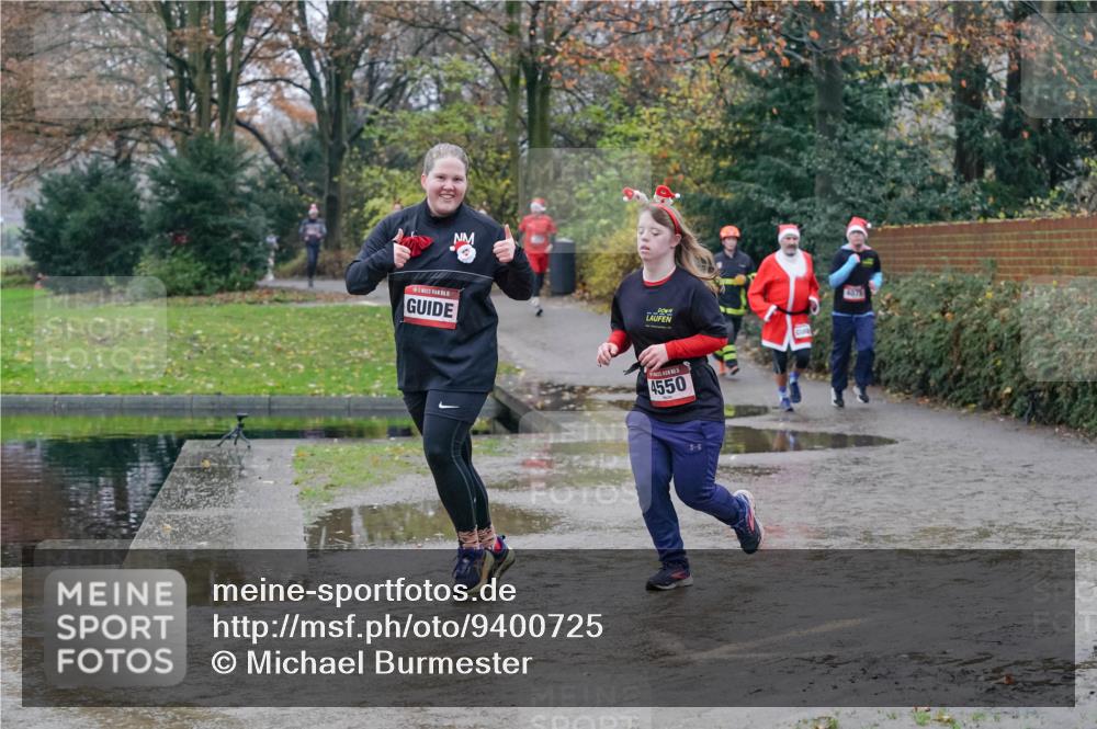 07.12.2025 - St. Pauli X-Mass-Run No. 15 Michael Burmester http://msf.ph/oto/9400725 07.12.2025 10:23:35 Laufen 4550, 4875 meine-sportfotos.de