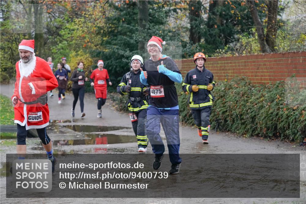 07.12.2025 - St. Pauli X-Mass-Run No. 15 Michael Burmester http://msf.ph/oto/9400739 07.12.2025 10:23:39 Laufen 1372, 15, 4075, 2 meine-sportfotos.de