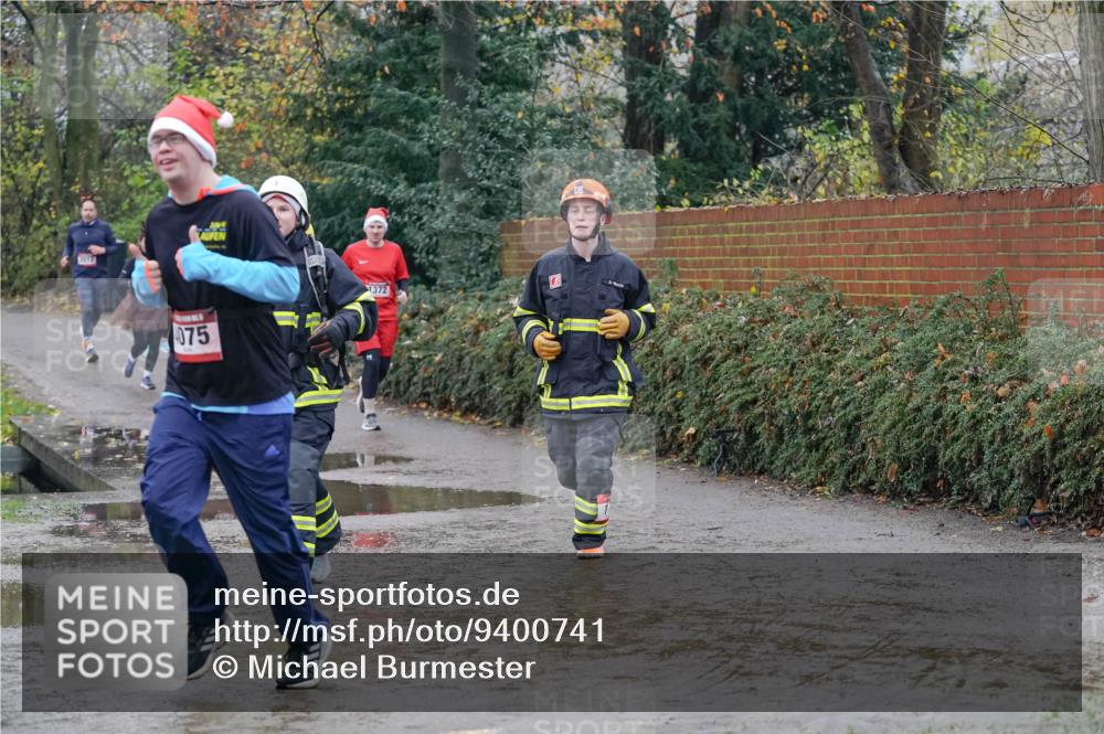07.12.2025 - St. Pauli X-Mass-Run No. 15 Michael Burmester http://msf.ph/oto/9400741 07.12.2025 10:23:40 Laufen 2012, 075, 1372 meine-sportfotos.de
