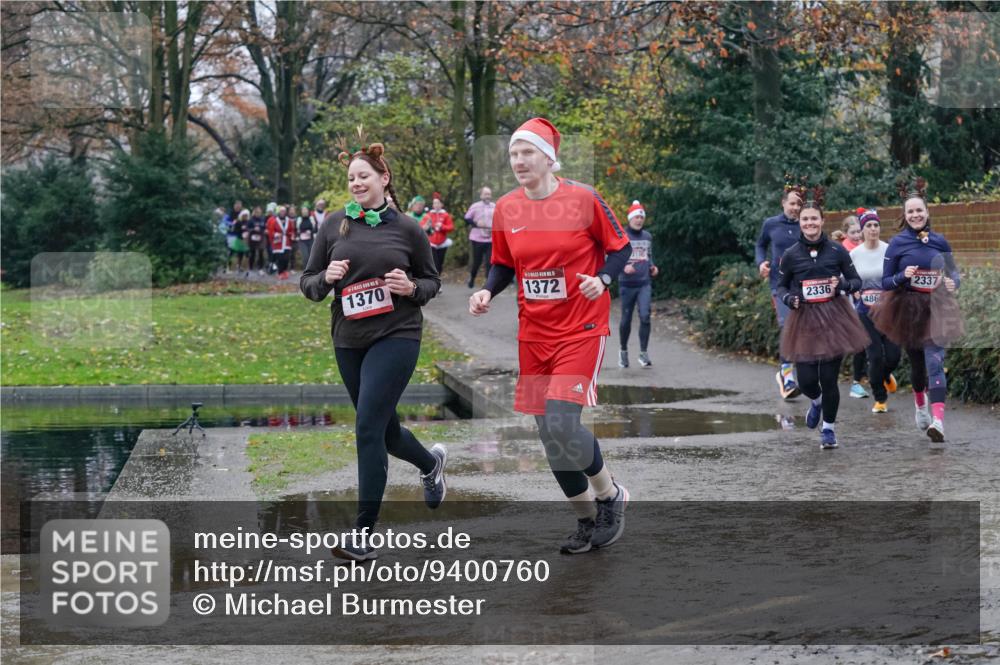 07.12.2025 - St. Pauli X-Mass-Run No. 15 Michael Burmester http://msf.ph/oto/9400760 07.12.2025 10:23:45 Laufen 1370, 15, 1372, 2337, 2336, 486 meine-sportfotos.de
