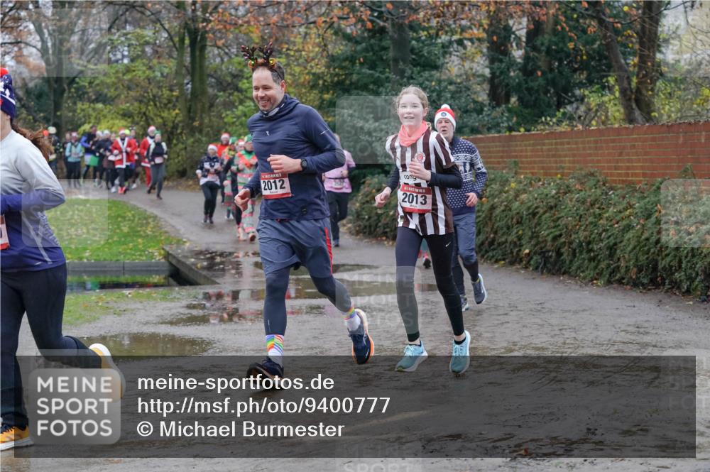 07.12.2025 - St. Pauli X-Mass-Run No. 15 Michael Burmester http://msf.ph/oto/9400777 07.12.2025 10:23:49 Laufen 2012, 2013 meine-sportfotos.de