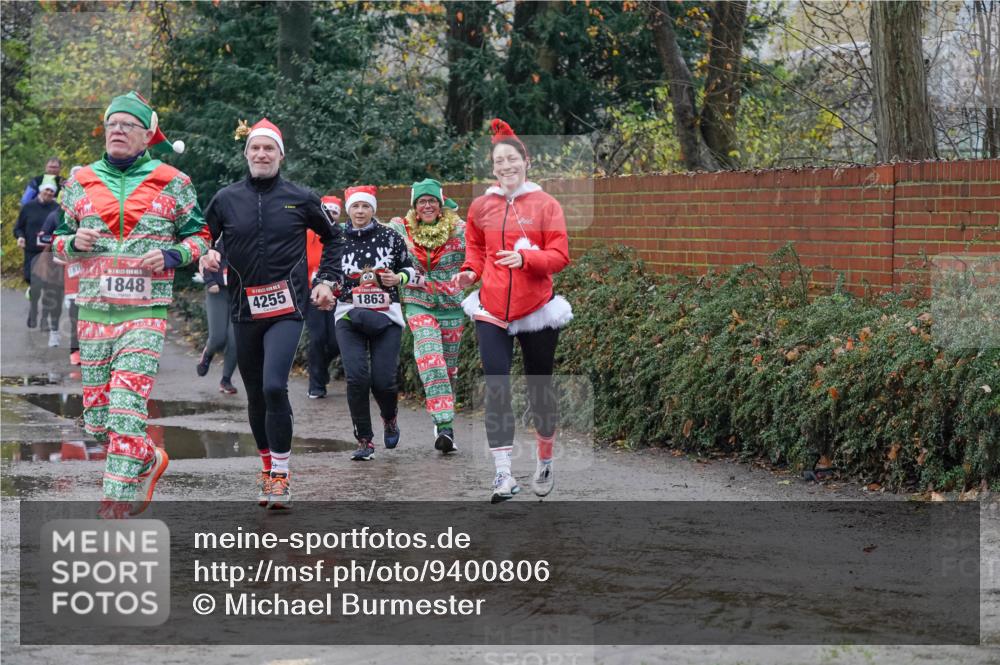 07.12.2025 - St. Pauli X-Mass-Run No. 15 Michael Burmester http://msf.ph/oto/9400806 07.12.2025 10:23:56 Laufen 1848, 4255, 1863 meine-sportfotos.de