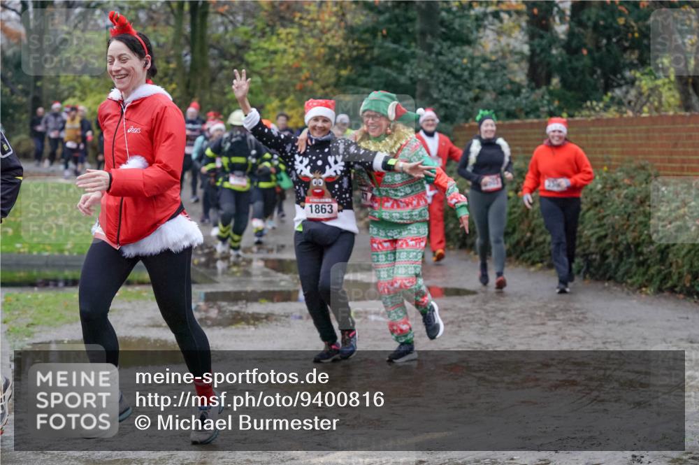 07.12.2025 - St. Pauli X-Mass-Run No. 15 Michael Burmester http://msf.ph/oto/9400816 07.12.2025 10:23:58 Laufen 1863 meine-sportfotos.de