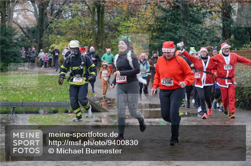 07.12.2025 - St. Pauli X-Mass-Run No. 15 Michael Burmester http://msf.ph/oto/9400830 07.12.2025 10:24:01 Laufen 290, 2303, 2306, 875, 1872 meine-sportfotos.de
