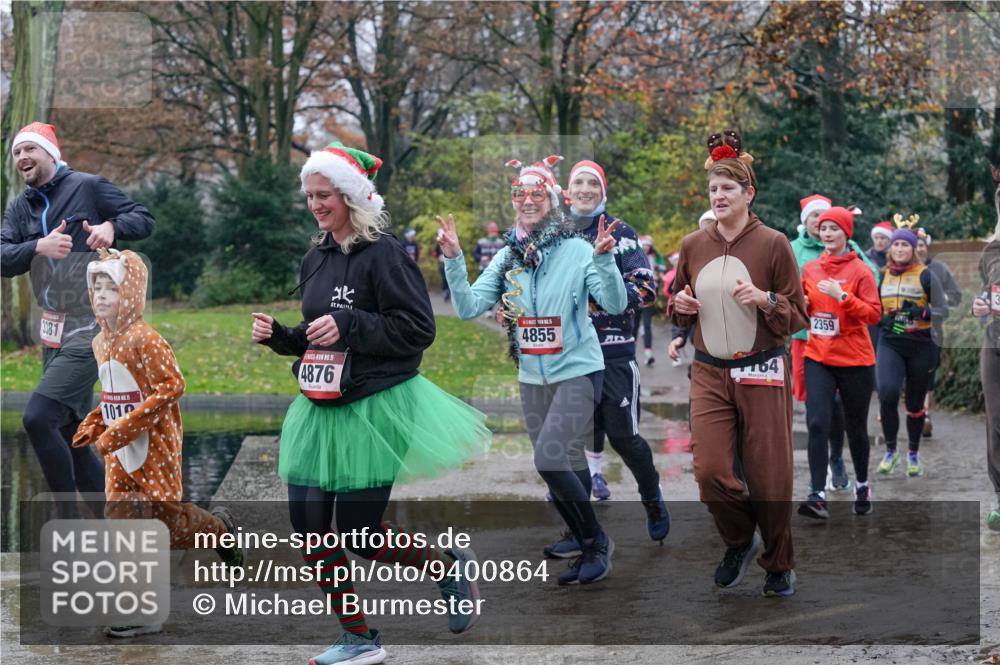07.12.2025 - St. Pauli X-Mass-Run No. 15 Michael Burmester http://msf.ph/oto/9400864 07.12.2025 10:24:09 Laufen 3381, 15, 1010, 4855, 15, 4876, 64, 2359 meine-sportfotos.de