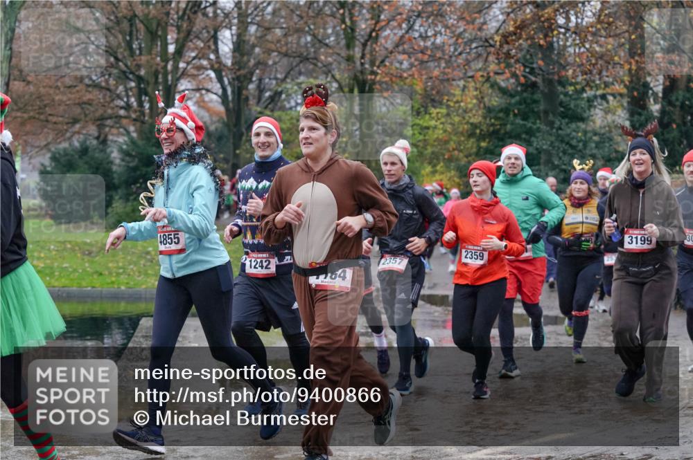 07.12.2025 - St. Pauli X-Mass-Run No. 15 Michael Burmester http://msf.ph/oto/9400866 07.12.2025 10:24:09 Laufen 4855, 1242, 64, 2357, 2359, 3199, 30 meine-sportfotos.de
