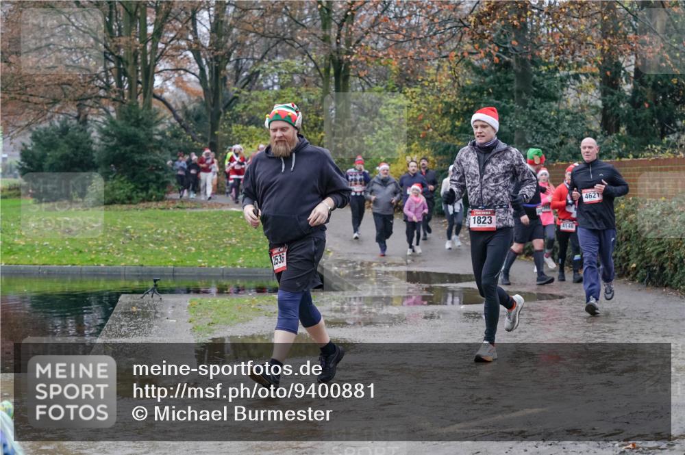 07.12.2025 - St. Pauli X-Mass-Run No. 15 Michael Burmester http://msf.ph/oto/9400881 07.12.2025 10:24:12 Laufen 2536, 1823, 4146, 4621 meine-sportfotos.de