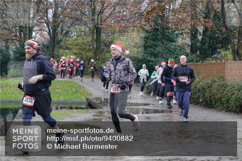 07.12.2025 - St. Pauli X-Mass-Run No. 15 Michael Burmester http://msf.ph/oto/9400882 07.12.2025 10:24:13 Laufen 2536, 1823, 4621 meine-sportfotos.de