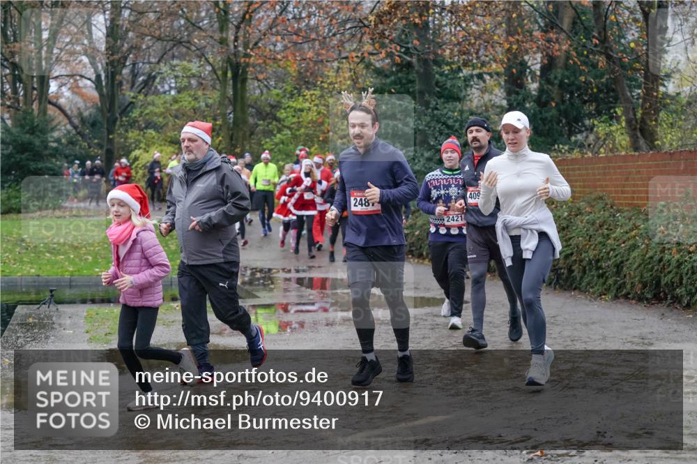 07.12.2025 - St. Pauli X-Mass-Run No. 15 Michael Burmester http://msf.ph/oto/9400917 07.12.2025 10:24:20 Laufen 248, 24214, 409 meine-sportfotos.de