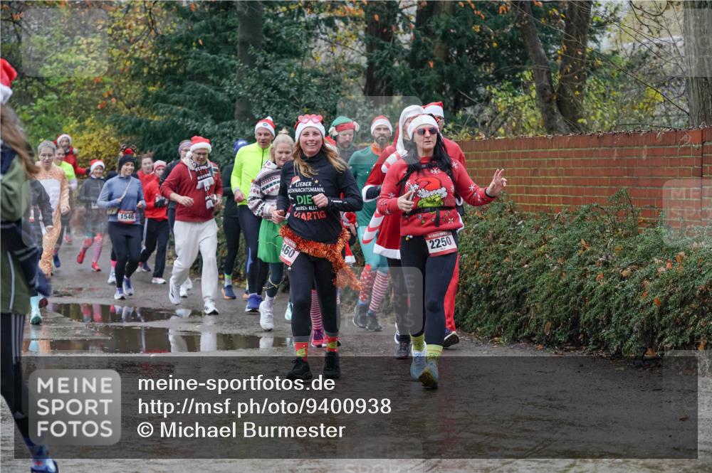 07.12.2025 - St. Pauli X-Mass-Run No. 15 Michael Burmester http://msf.ph/oto/9400938 07.12.2025 10:24:26 Laufen 1546, 460, 2250 meine-sportfotos.de