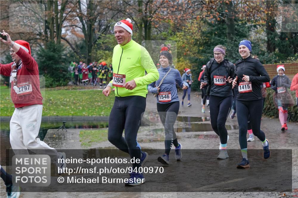 07.12.2025 - St. Pauli X-Mass-Run No. 15 Michael Burmester http://msf.ph/oto/9400970 07.12.2025 10:24:33 Laufen 15, 2797, 1265, 5, 1546, 1419, 1415, 2488 meine-sportfotos.de