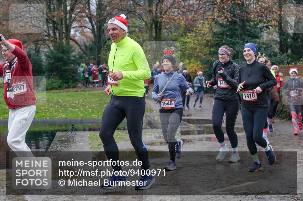 07.12.2025 - St. Pauli X-Mass-Run No. 15 Michael Burmester http://msf.ph/oto/9400971 07.12.2025 10:24:33 Laufen 5, 2797, 1546, 141, 1415, 2488 meine-sportfotos.de