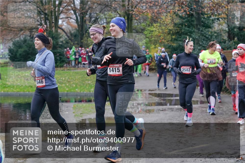07.12.2025 - St. Pauli X-Mass-Run No. 15 Michael Burmester http://msf.ph/oto/9400977 07.12.2025 10:24:34 Laufen 546, 15, 1415, 2582, 81, 248, 1588 meine-sportfotos.de