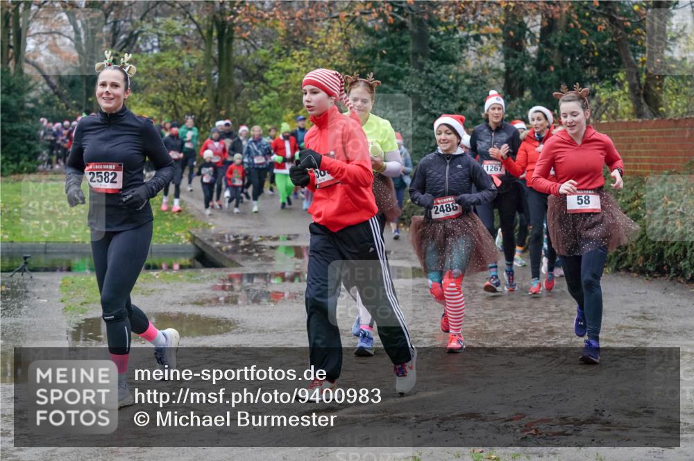 07.12.2025 - St. Pauli X-Mass-Run No. 15 Michael Burmester http://msf.ph/oto/9400983 07.12.2025 10:24:35 Laufen 5, 2582, 2488, 1267, 58 meine-sportfotos.de