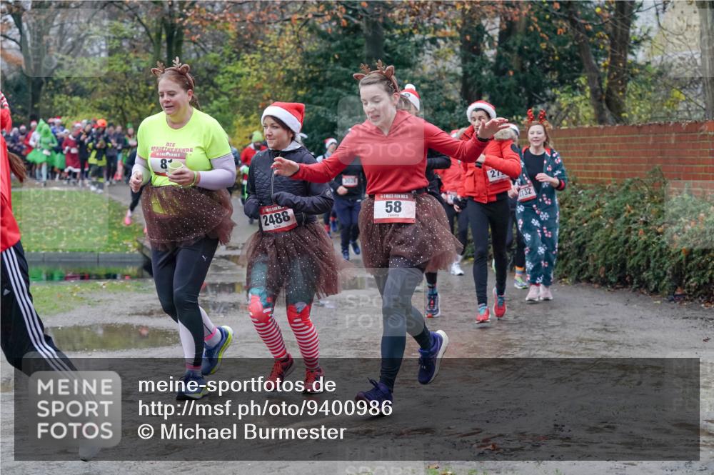 07.12.2025 - St. Pauli X-Mass-Run No. 15 Michael Burmester http://msf.ph/oto/9400986 07.12.2025 10:24:36 Laufen 5, 2488, 15, 58, 27, 132 meine-sportfotos.de