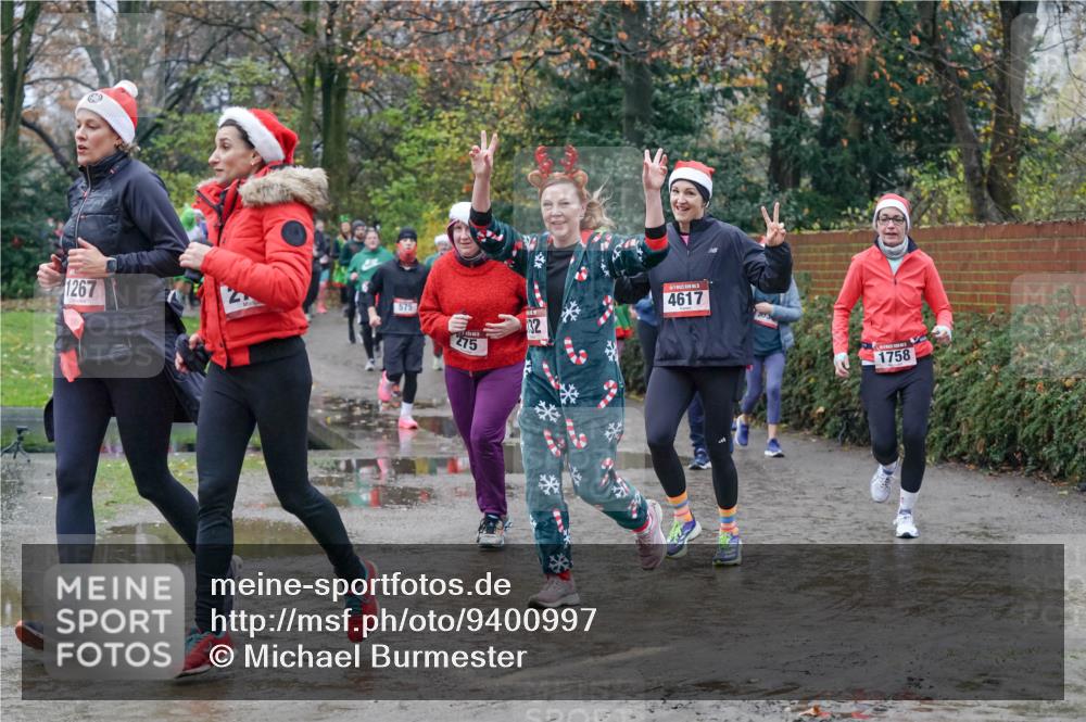 07.12.2025 - St. Pauli X-Mass-Run No. 15 Michael Burmester http://msf.ph/oto/9400997 07.12.2025 10:24:38 Laufen 1267, 575, 275, 32, 4617, 503, 1758 meine-sportfotos.de