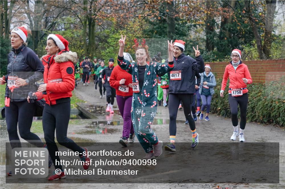 07.12.2025 - St. Pauli X-Mass-Run No. 15 Michael Burmester http://msf.ph/oto/9400998 07.12.2025 10:24:38 Laufen 1267, 275, 32, 4617, 3036, 1758 meine-sportfotos.de