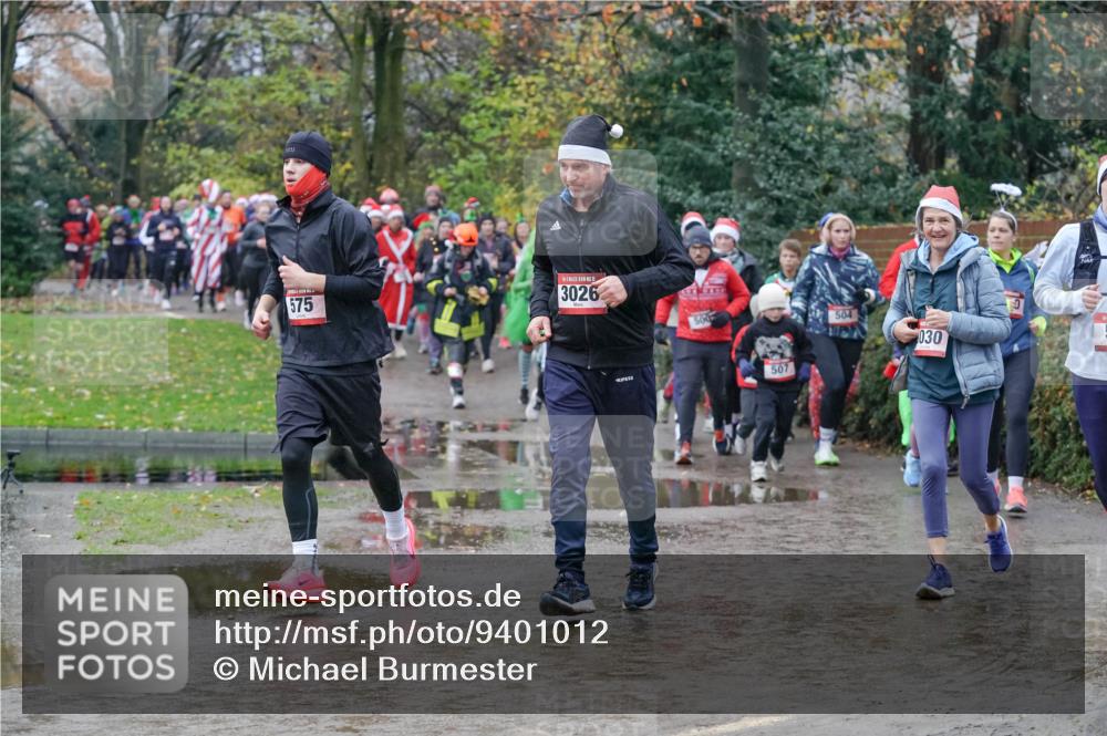 07.12.2025 - St. Pauli X-Mass-Run No. 15 Michael Burmester http://msf.ph/oto/9401012 07.12.2025 10:24:41 Laufen 575, 3026, 500, 507, 504, 030 meine-sportfotos.de