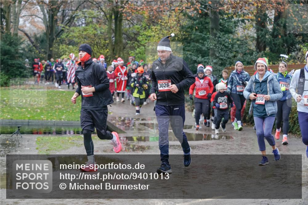 07.12.2025 - St. Pauli X-Mass-Run No. 15 Michael Burmester http://msf.ph/oto/9401013 07.12.2025 10:24:41 Laufen 3026, 500, 507, 504, 030, 1750 meine-sportfotos.de