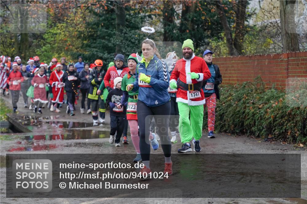 07.12.2025 - St. Pauli X-Mass-Run No. 15 Michael Burmester http://msf.ph/oto/9401024 07.12.2025 10:24:44 Laufen 140, 170, 3123, 1747, 2082 meine-sportfotos.de
