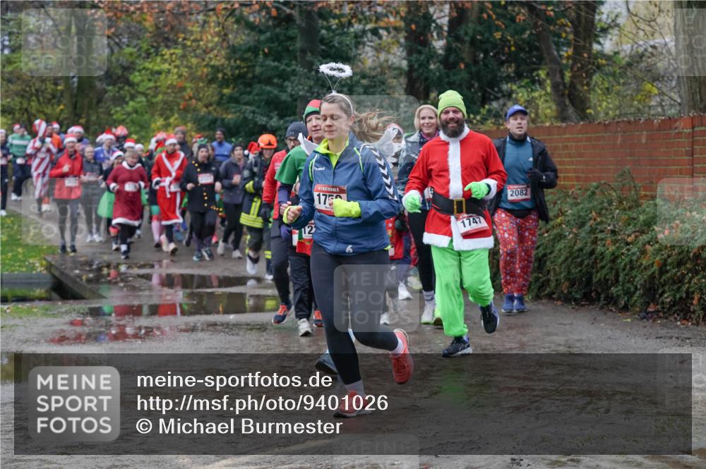 07.12.2025 - St. Pauli X-Mass-Run No. 15 Michael Burmester http://msf.ph/oto/9401026 07.12.2025 10:24:44 Laufen 12, 175, 1747, 2082 meine-sportfotos.de