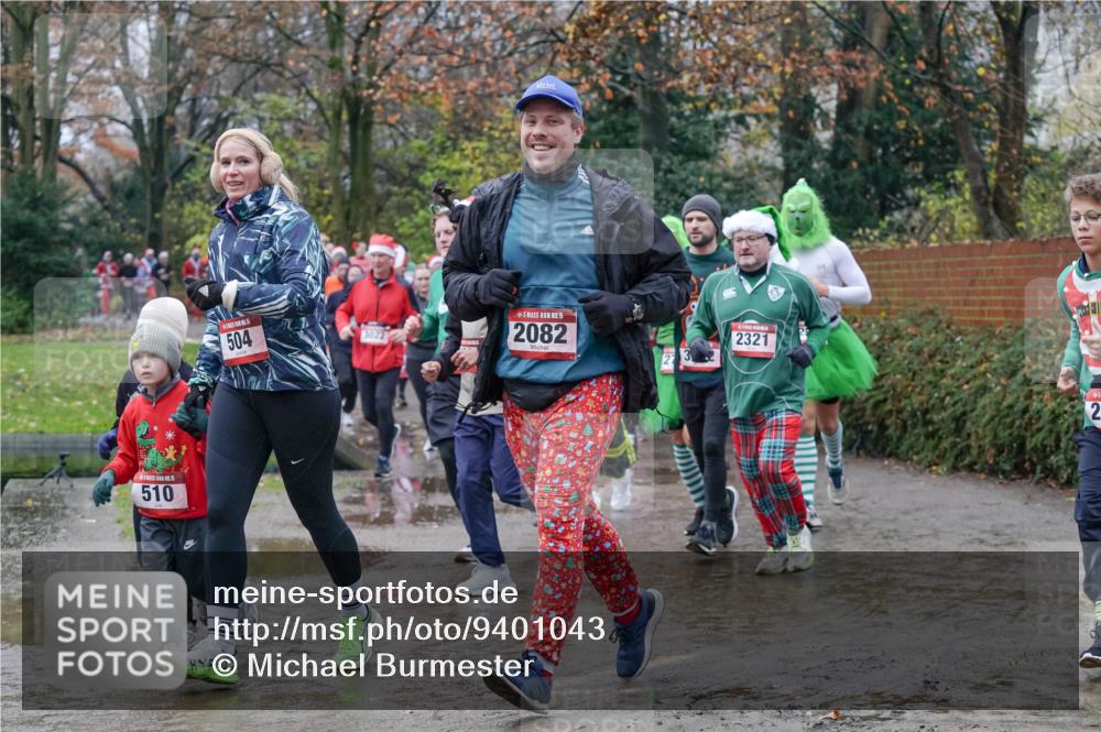 07.12.2025 - St. Pauli X-Mass-Run No. 15 Michael Burmester http://msf.ph/oto/9401043 07.12.2025 10:24:48 Laufen 15, 510, 504, 3022, 15, 2082, 2321, 2 meine-sportfotos.de