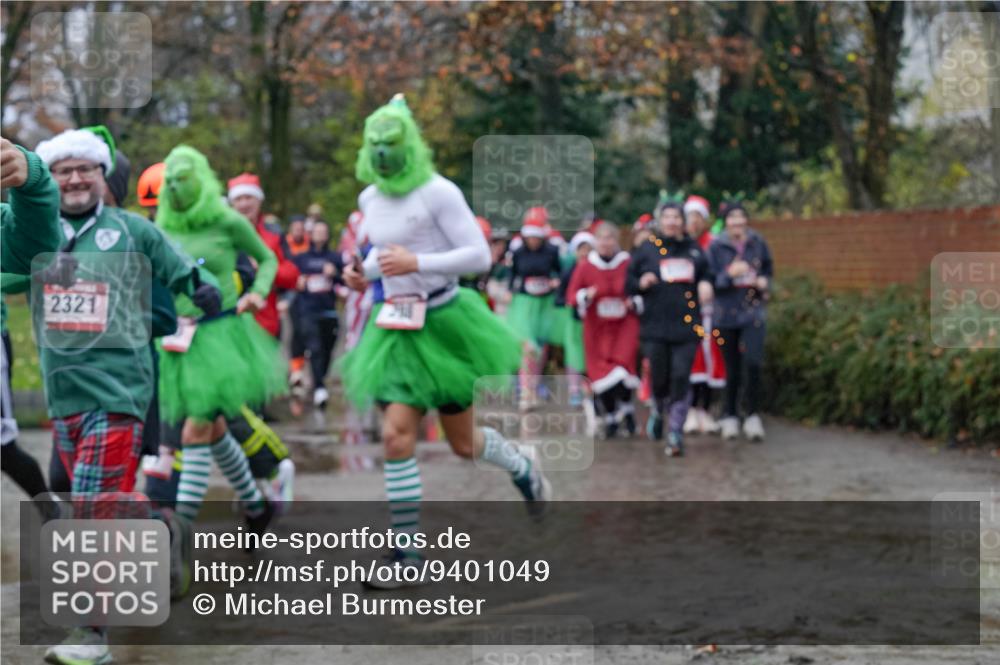 07.12.2025 - St. Pauli X-Mass-Run No. 15 Michael Burmester http://msf.ph/oto/9401049 07.12.2025 10:24:49 Laufen 2321 meine-sportfotos.de