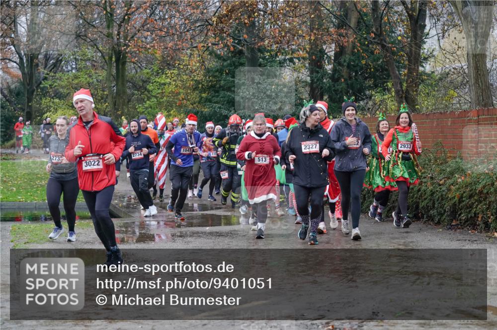 07.12.2025 - St. Pauli X-Mass-Run No. 15 Michael Burmester http://msf.ph/oto/9401051 07.12.2025 10:24:50 Laufen 10, 1041, 273, 2734, 119, 3022, 262, 513, 2327, 08, 2933 meine-sportfotos.de