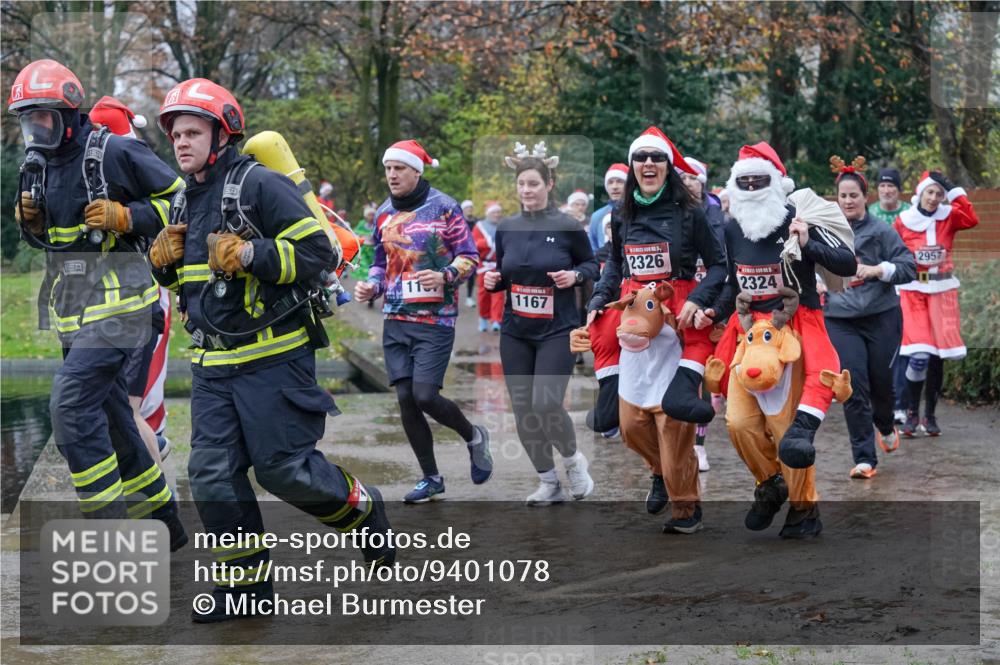 07.12.2025 - St. Pauli X-Mass-Run No. 15 Michael Burmester http://msf.ph/oto/9401078 07.12.2025 10:24:56 Laufen 11, 1167, 2326, 2324, 2957 meine-sportfotos.de