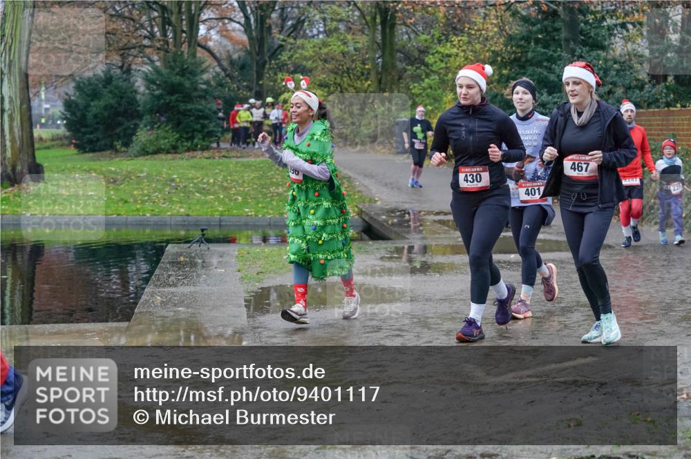 07.12.2025 - St. Pauli X-Mass-Run No. 15 Michael Burmester http://msf.ph/oto/9401117 07.12.2025 10:25:06 Laufen 96, 15, 430, 401, 467, 2287, 22 meine-sportfotos.de