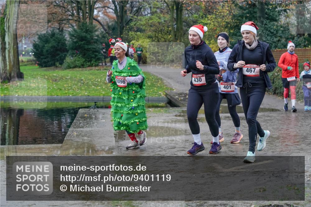 07.12.2025 - St. Pauli X-Mass-Run No. 15 Michael Burmester http://msf.ph/oto/9401119 07.12.2025 10:25:07 Laufen 1096, 430, 401, 5, 467, 2287, 22 meine-sportfotos.de