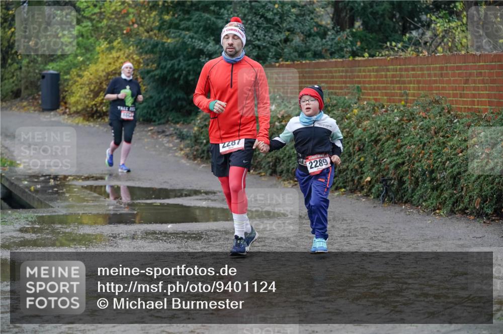 07.12.2025 - St. Pauli X-Mass-Run No. 15 Michael Burmester http://msf.ph/oto/9401124 07.12.2025 10:25:09 Laufen 100, 2287, 2289 meine-sportfotos.de