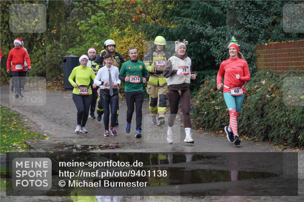 07.12.2025 - St. Pauli X-Mass-Run No. 15 Michael Burmester http://msf.ph/oto/9401138 07.12.2025 10:25:18 Laufen 4493, 2642, 26, 2674, 931, 78, 60 meine-sportfotos.de