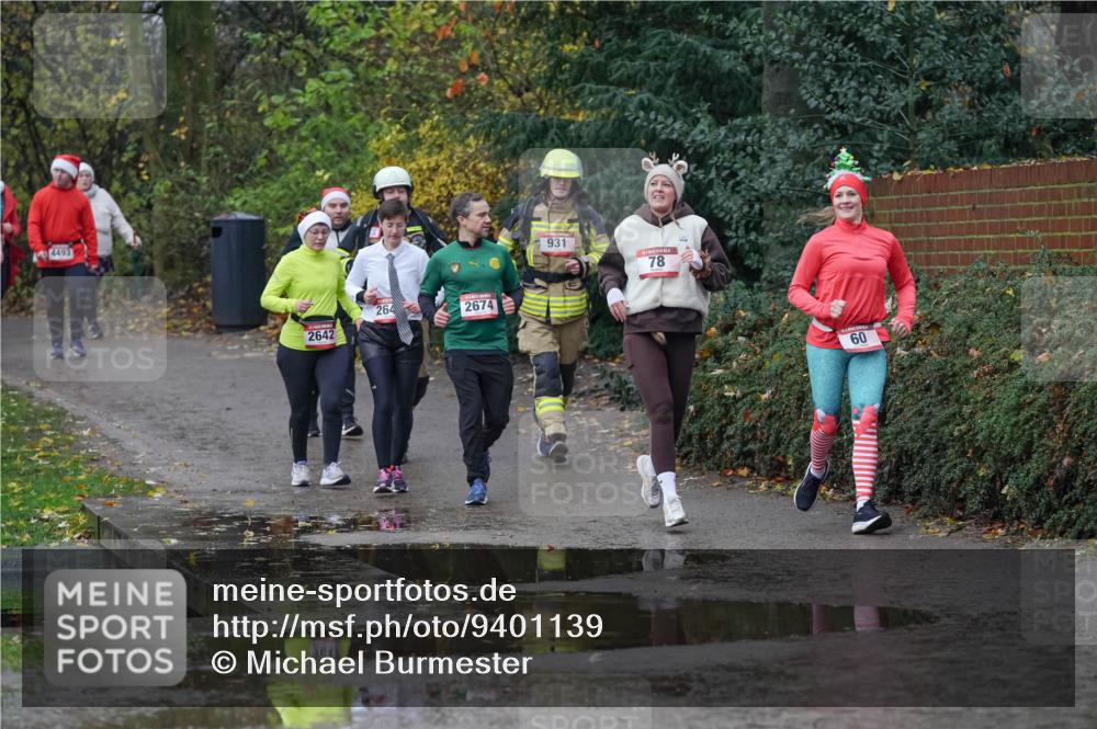 07.12.2025 - St. Pauli X-Mass-Run No. 15 Michael Burmester http://msf.ph/oto/9401139 07.12.2025 10:25:18 Laufen 4493, 2642, 264, 2674, 931, 78, 60 meine-sportfotos.de