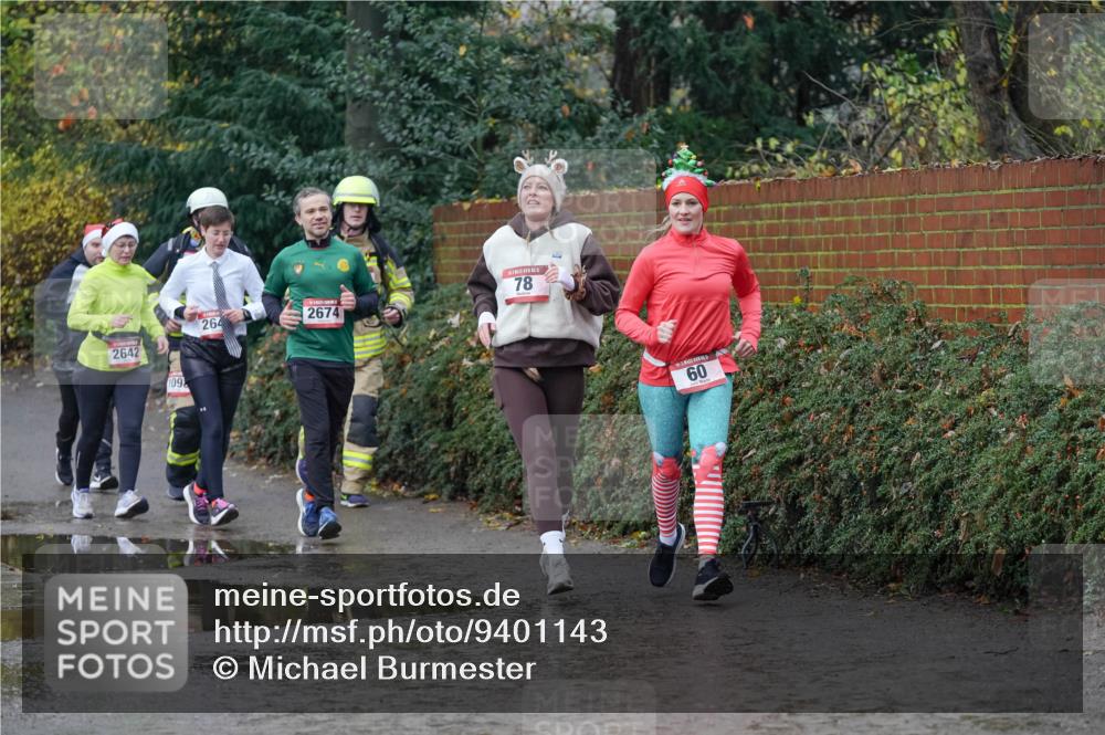 07.12.2025 - St. Pauli X-Mass-Run No. 15 Michael Burmester http://msf.ph/oto/9401143 07.12.2025 10:25:20 Laufen 2642, 109, 78, 264, 2674, 60 meine-sportfotos.de