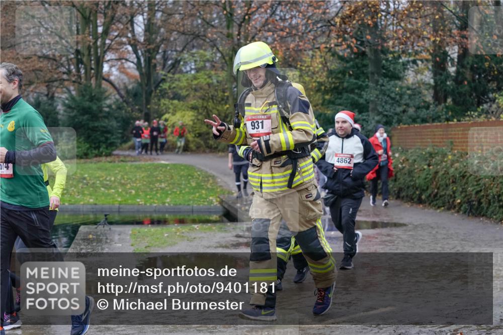 07.12.2025 - St. Pauli X-Mass-Run No. 15 Michael Burmester http://msf.ph/oto/9401181 07.12.2025 10:25:28 Laufen 14, 5, 931, 4862 meine-sportfotos.de