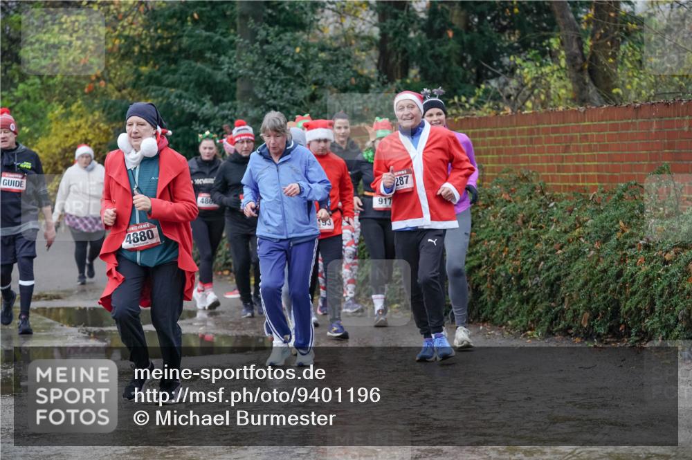 07.12.2025 - St. Pauli X-Mass-Run No. 15 Michael Burmester http://msf.ph/oto/9401196 07.12.2025 10:25:32 Laufen 486, 287, 917, 15, 4880, 193 meine-sportfotos.de