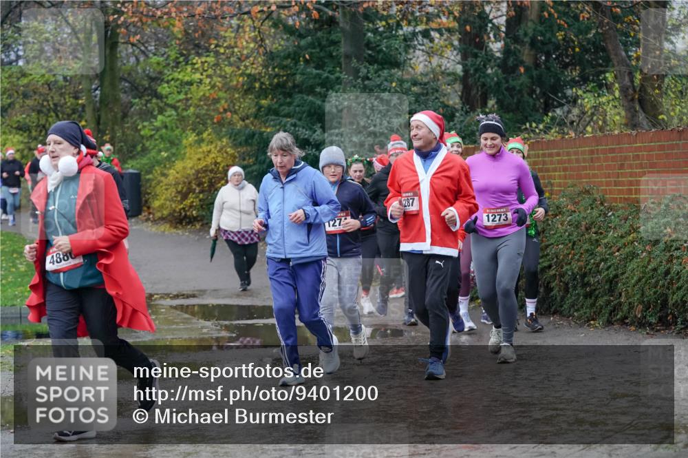 07.12.2025 - St. Pauli X-Mass-Run No. 15 Michael Burmester http://msf.ph/oto/9401200 07.12.2025 10:25:33 Laufen 4880, 127, 287, 1273 meine-sportfotos.de