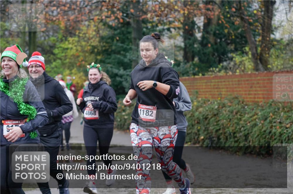 07.12.2025 - St. Pauli X-Mass-Run No. 15 Michael Burmester http://msf.ph/oto/9401218 07.12.2025 10:25:37 Laufen 15, 4868, 1182 meine-sportfotos.de