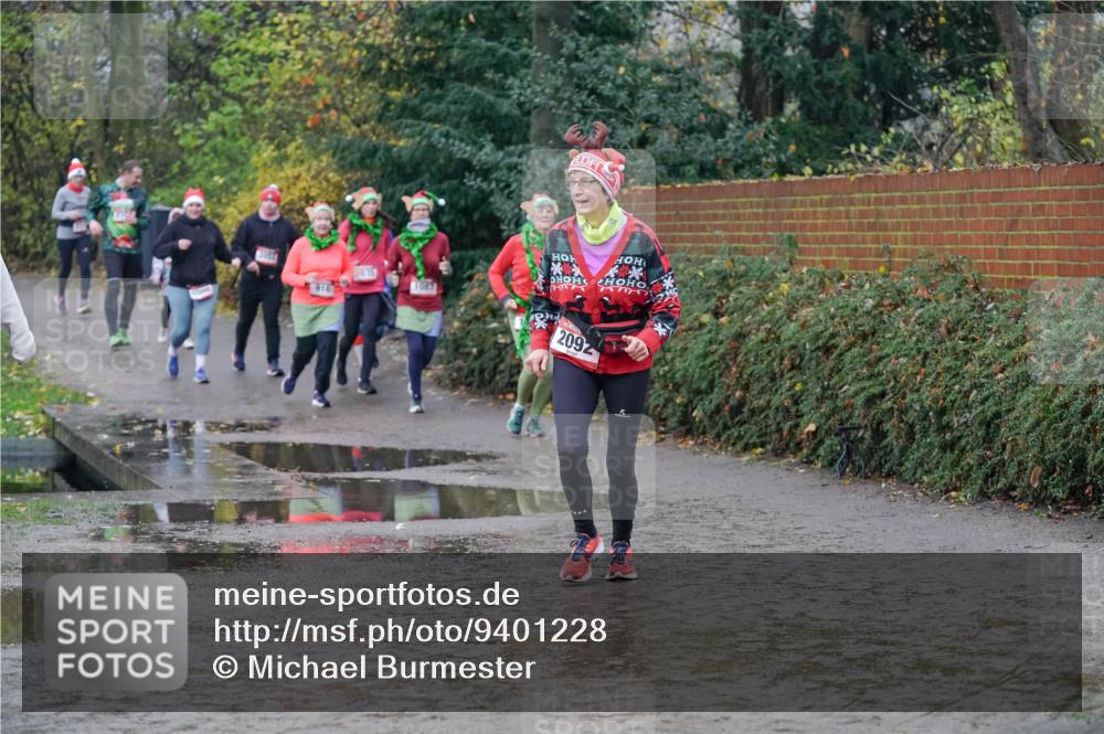 07.12.2025 - St. Pauli X-Mass-Run No. 15 Michael Burmester http://msf.ph/oto/9401228 07.12.2025 10:25:40 Laufen 1087, 2092 meine-sportfotos.de