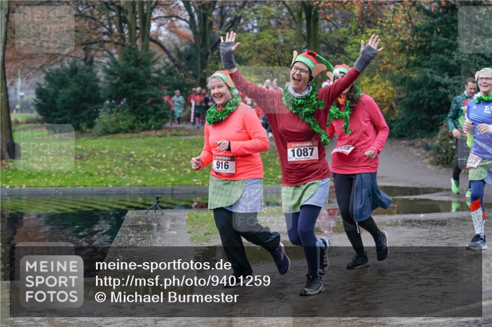 07.12.2025 - St. Pauli X-Mass-Run No. 15 Michael Burmester http://msf.ph/oto/9401259 07.12.2025 10:25:48 Laufen 916, 15, 1087, 24, 232 meine-sportfotos.de