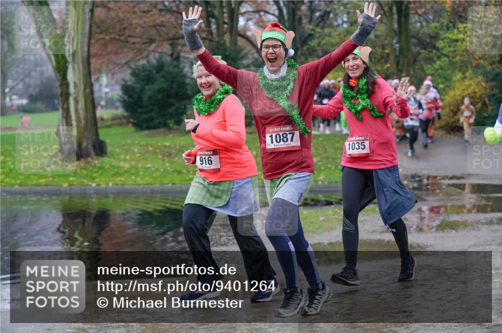 07.12.2025 - St. Pauli X-Mass-Run No. 15 Michael Burmester http://msf.ph/oto/9401264 07.12.2025 10:25:49 Laufen 916, 15, 1087, 1035 meine-sportfotos.de