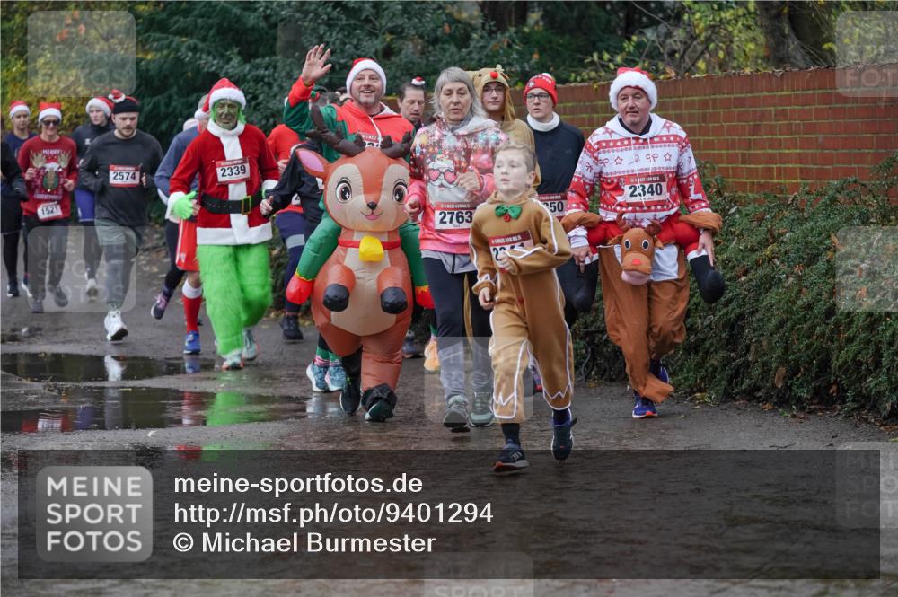 07.12.2025 - St. Pauli X-Mass-Run No. 15 Michael Burmester http://msf.ph/oto/9401294 07.12.2025 10:25:58 Laufen 1521, 2574, 2339, 15, 2763, 50, 2340 meine-sportfotos.de