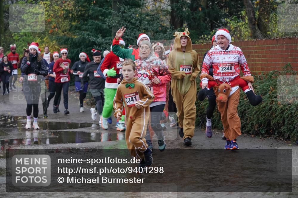 07.12.2025 - St. Pauli X-Mass-Run No. 15 Michael Burmester http://msf.ph/oto/9401298 07.12.2025 10:25:59 Laufen 2158, 25, 1521, 23, 2341, 5, 2779, 2340 meine-sportfotos.de