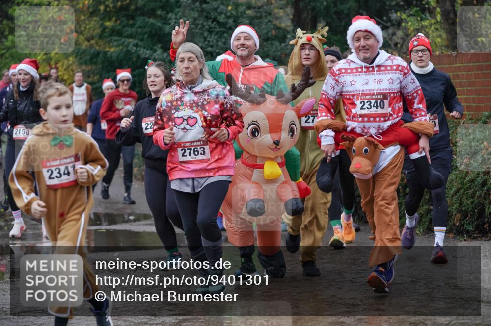 07.12.2025 - St. Pauli X-Mass-Run No. 15 Michael Burmester http://msf.ph/oto/9401301 07.12.2025 10:25:59 Laufen 2158, 2341, 22, 15, 2763, 27, 1, 2, 2, 2, 2, 2, 3, 1, 35, 384, 36, 30, 38, 2, 2, 15, 2340 meine-sportfotos.de