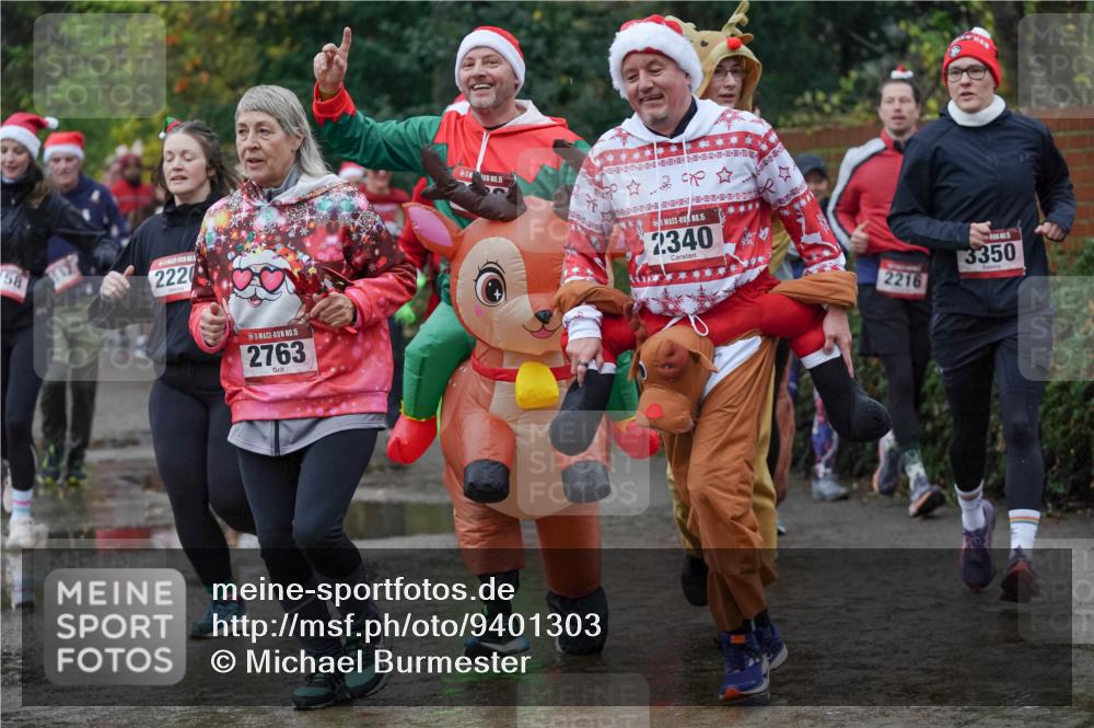 07.12.2025 - St. Pauli X-Mass-Run No. 15 Michael Burmester http://msf.ph/oto/9401303 07.12.2025 10:26:00 Laufen 58, 2220, 15, 2763, 5, 15, 2, 340, 2216, 3350 meine-sportfotos.de